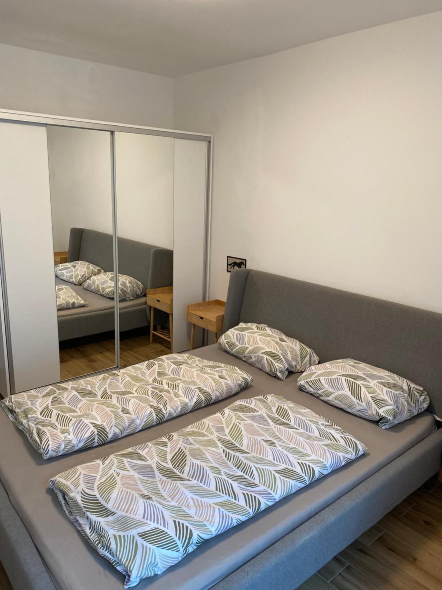 R77 Apartment Downtown - Penthouse Budapest Ngoại thất bức ảnh