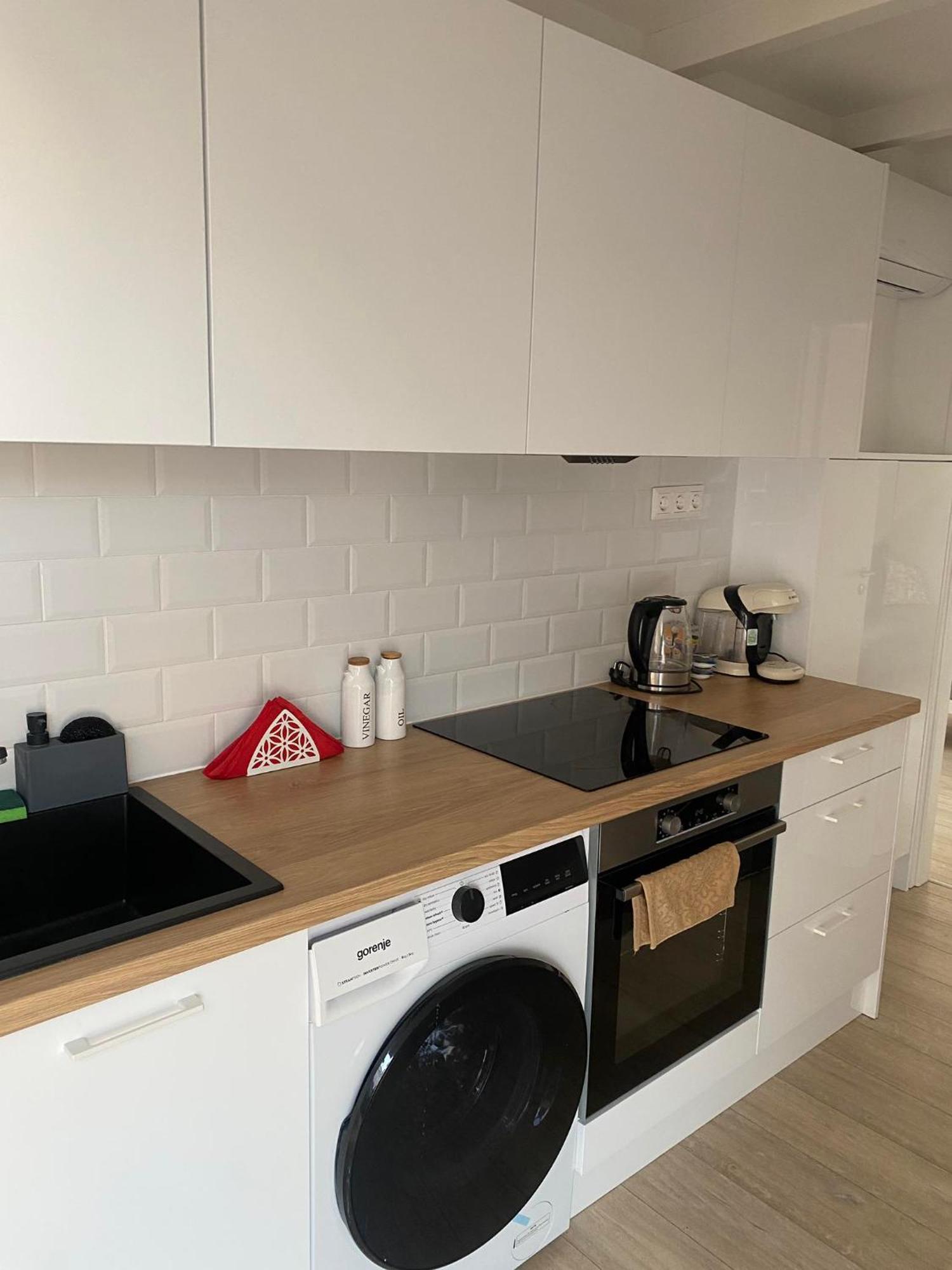 R77 Apartment Downtown - Penthouse Budapest Ngoại thất bức ảnh
