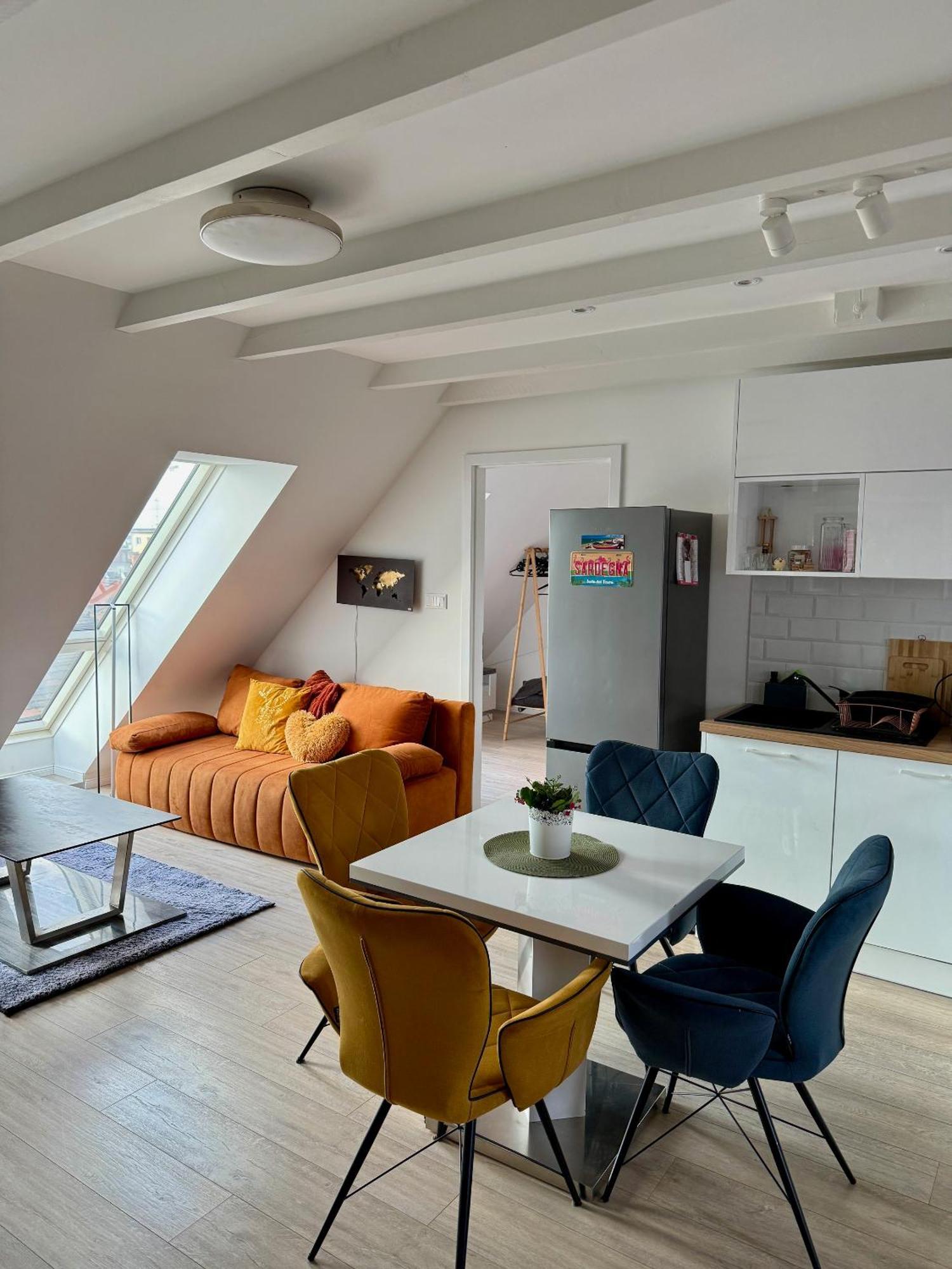 R77 Apartment Downtown - Penthouse Budapest Ngoại thất bức ảnh